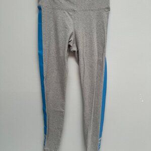 Women’s VS Workout Leggings Size Medium